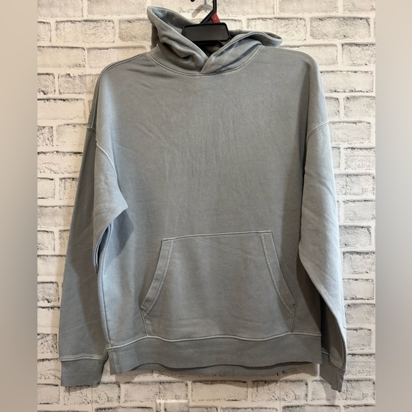 No Boundaries Other - NWT! Men’s buttery soft light blue hooded oversized sweatshirt Medium
